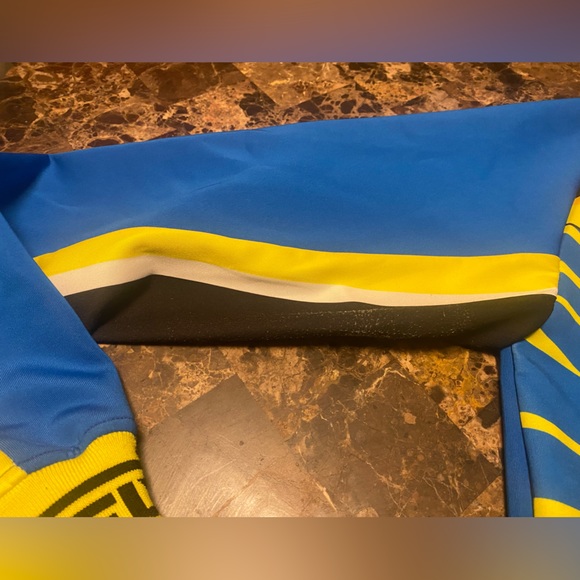 Born Fly - Picture 8 of 16